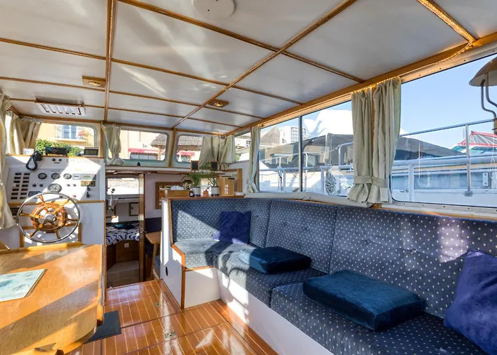 Botel Bateau Gre - Sur Le Quai *